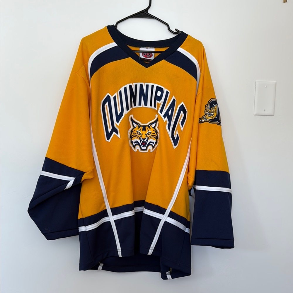 Quinnipiac Hockey Jersey